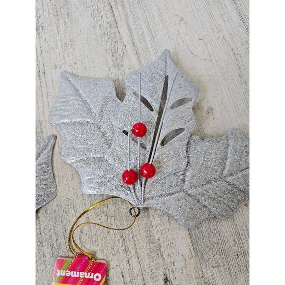 Silver glitter poinsettia leaf ornament decor Xmas metal plant new - Picture 6 of 6